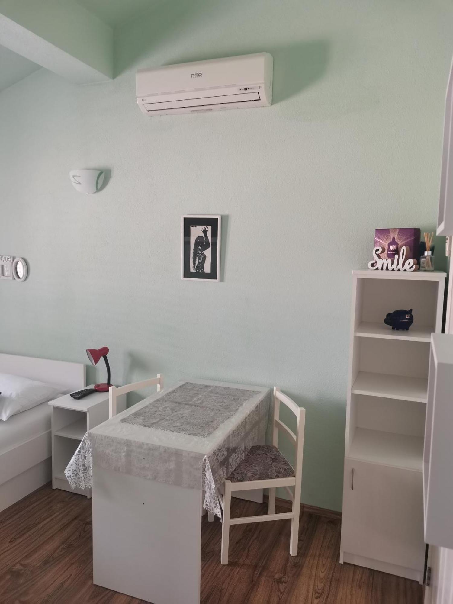 Apartmani Riba マカルスカ エクステリア 写真