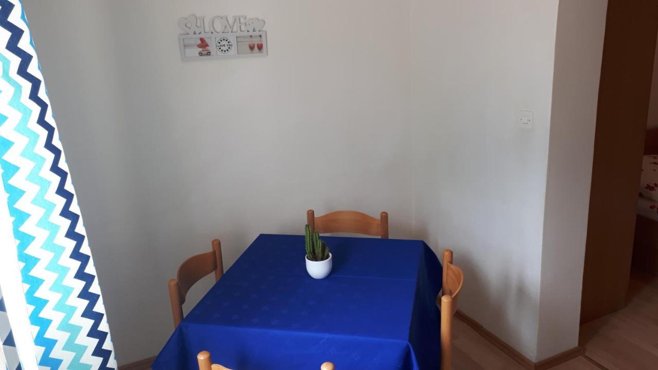 Apartmani Riba マカルスカ エクステリア 写真